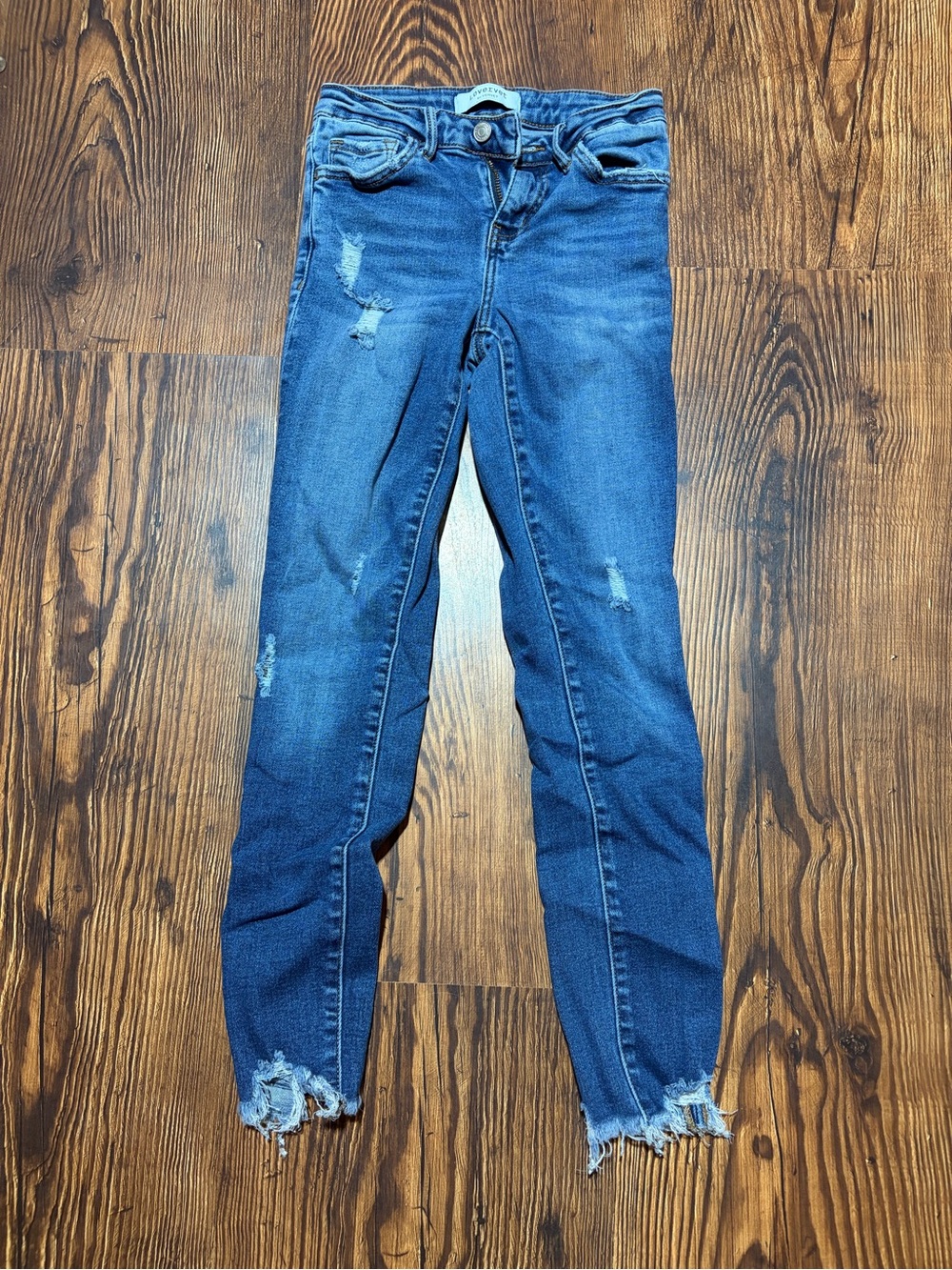 Vervet Women’s Distressed Skinny Jeans - Blue